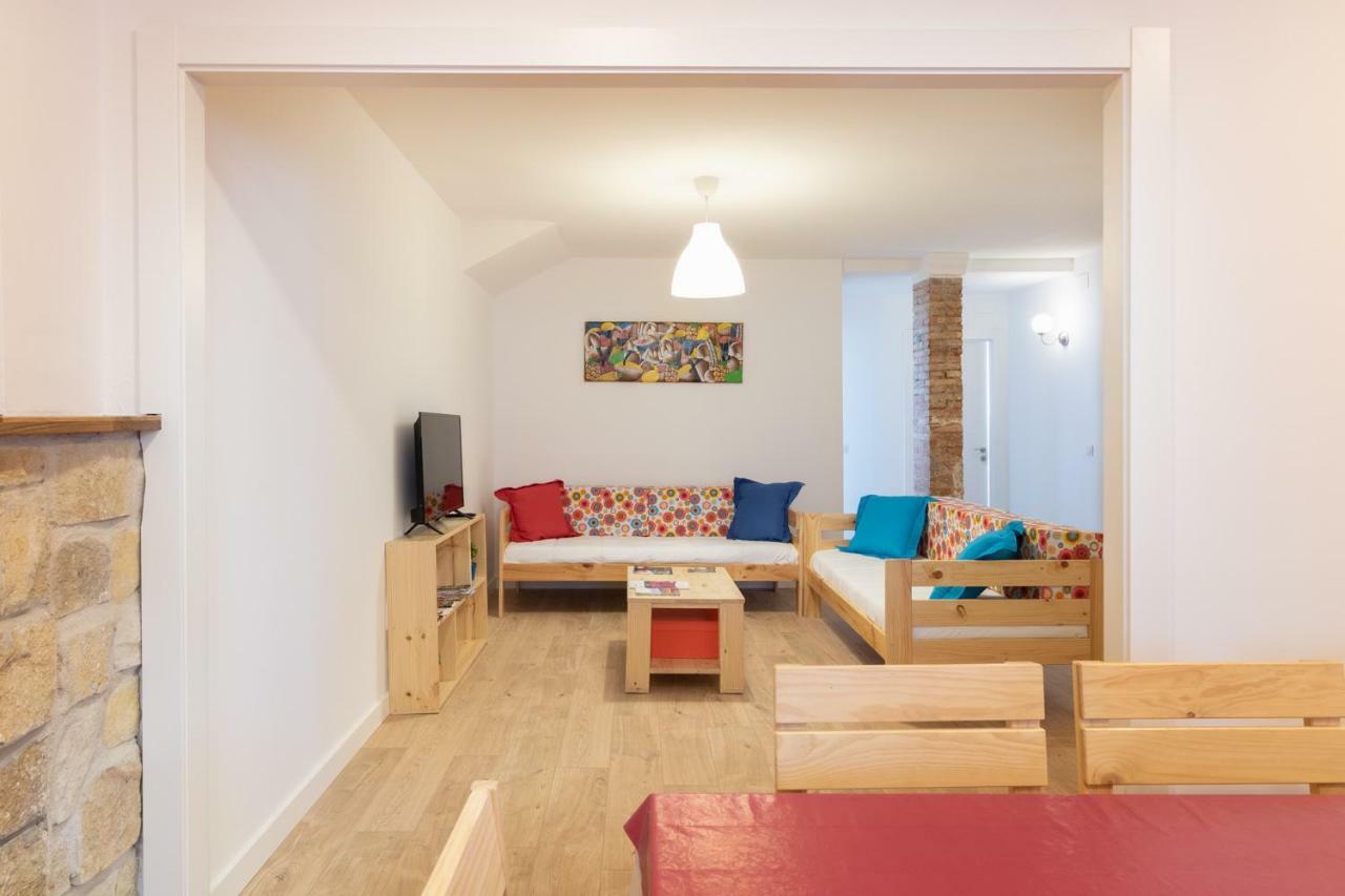 La Casa Azul,Una Casa En La Ciudad. Logroño Exteriér fotografie